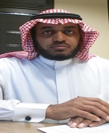 خالد محمد عبدالعزيز النقية - اجتماع.jpg