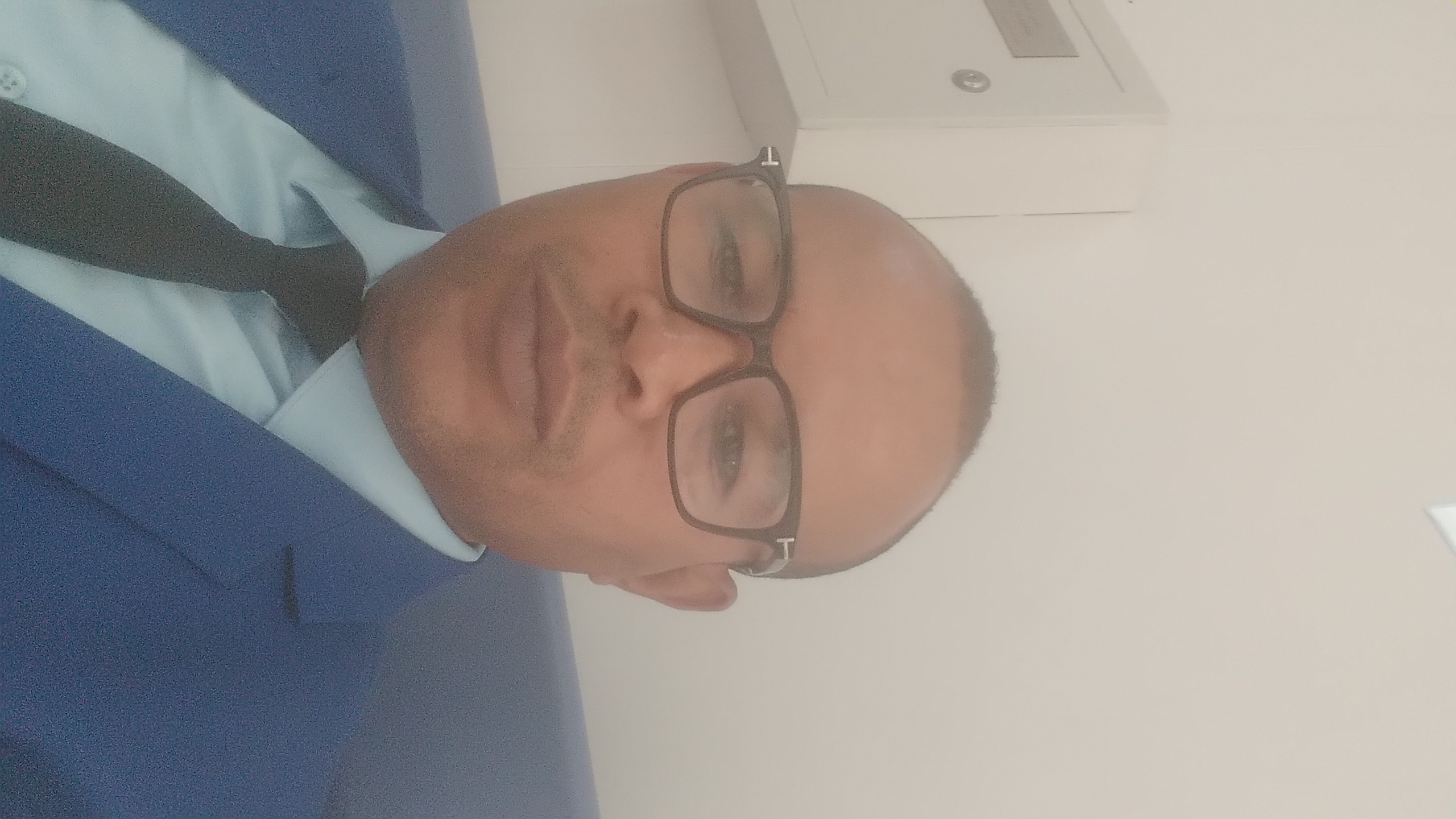 Dr. Noureddine-profil pic.jpg