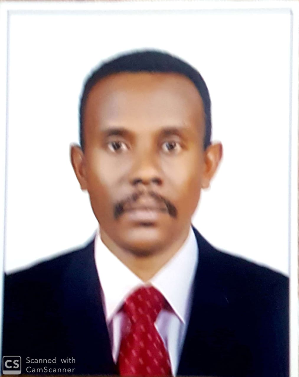 عادل فايت.jpeg